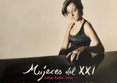 Portada Mujeres del XXI Esther Ropón, piano
