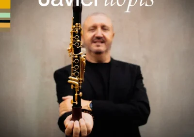 Javier Llopis. The art of piccolo clarinet